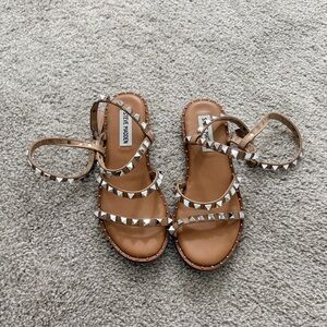 Steven Madden travel sandals